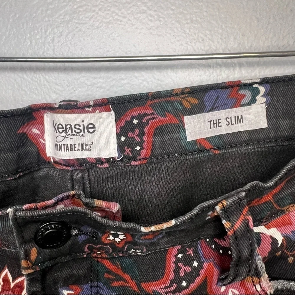 Kensie Vintage Luxe Denim Floral Distressed Jeans Womens Sz 12 | 31 Slim Raw Hem - Picture 4 of 8